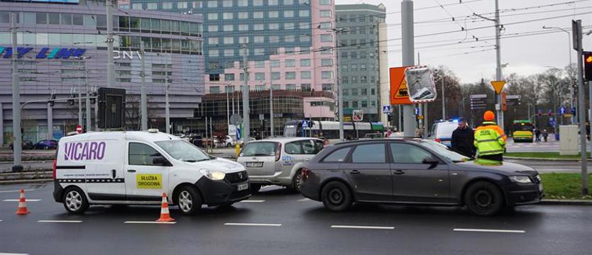 I znów stłuczka na pl. Rodła