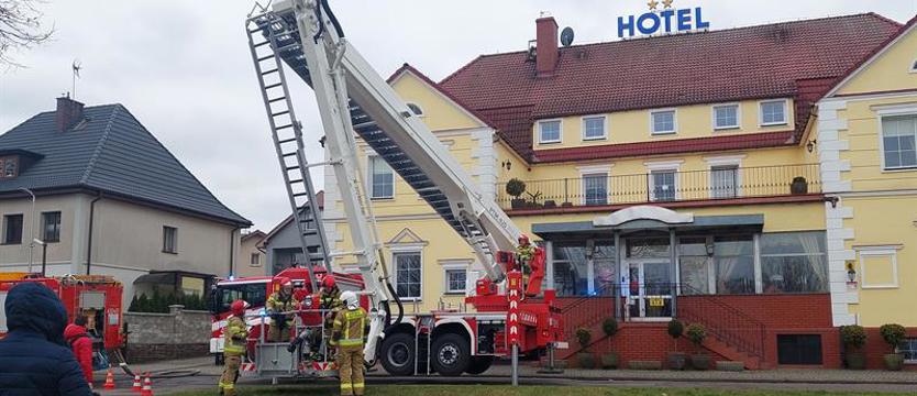Strażacy gasili hotel w Nowogardzie