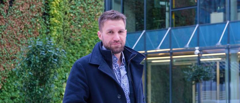 Hulajnogi znikną z chodników? Pomysł na porządek