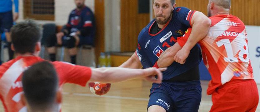 Piłka ręczna. Efektowna wygrana Sandry SPA Pogoni