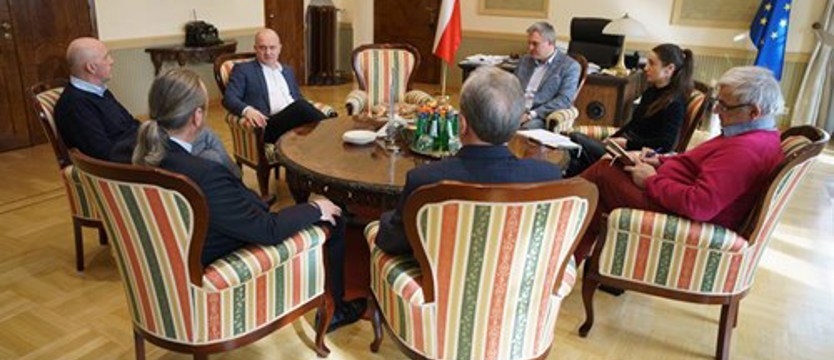Szczecin solidarny z Ukrainą. Spotkanie u prezydenta Krzystka