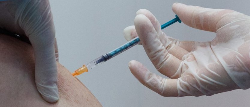 Szef Urzędu Rejestracji Produktów Leczniczych: zmiana odstępu między dawkami bezpieczna
