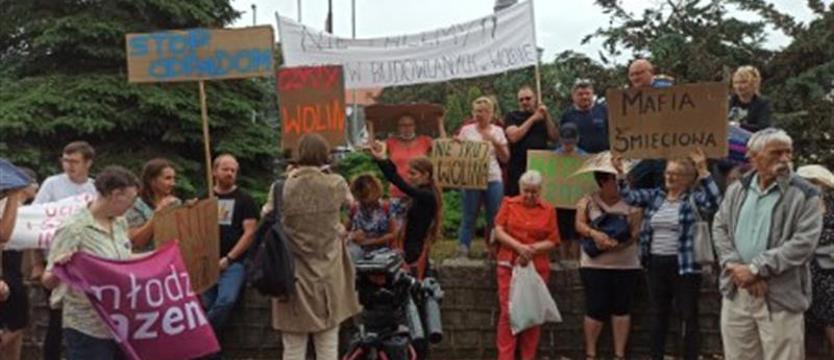 Mieszkańcy protestowali, radni też na „nie”. Zakład Recyklingu Odpadów Budowlanych nie powstanie?