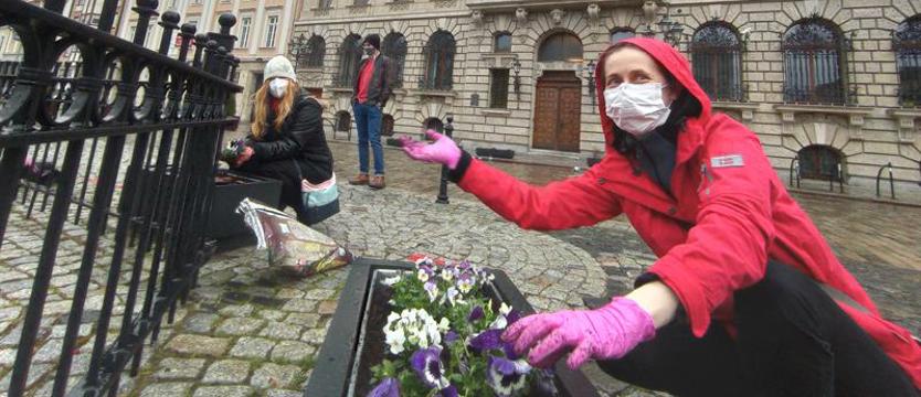 Wiosna na pl. Orła Białego