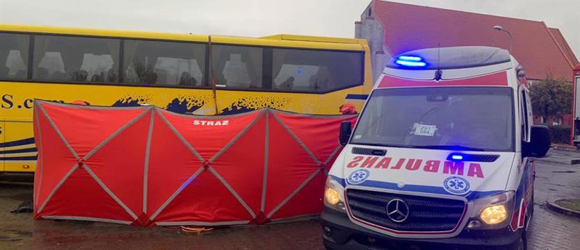 Rowerzysta zginął pod kołami autobusu w Choszcznie