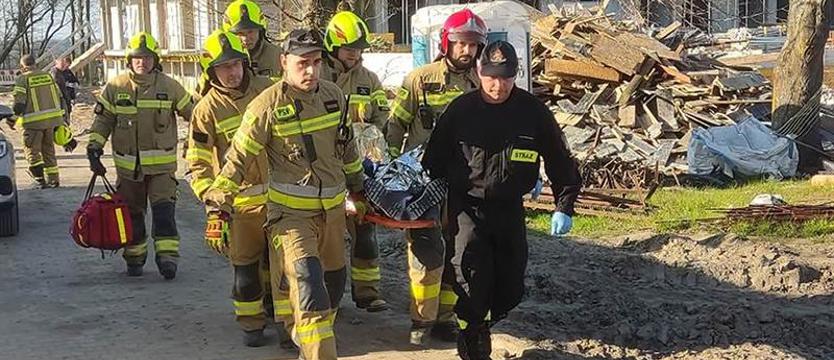 Poszła zobaczyć swoje mieszkanie i wypadła z balkonu
