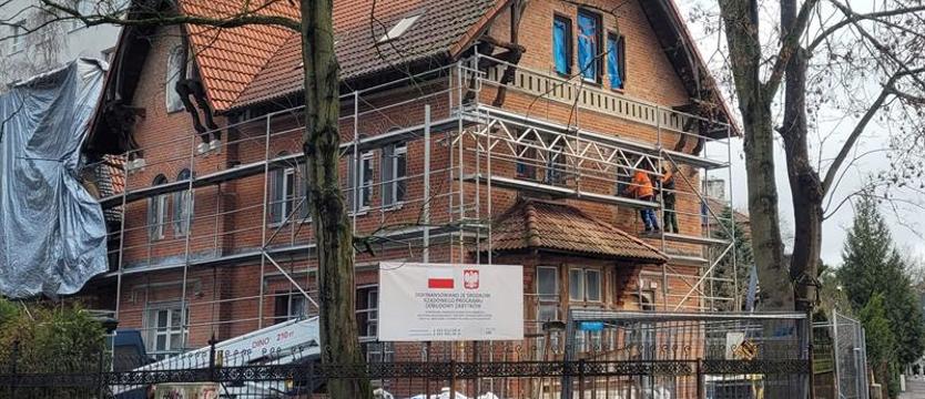 Pięknieje zabytkowa willa. Kiedy koniec prac?