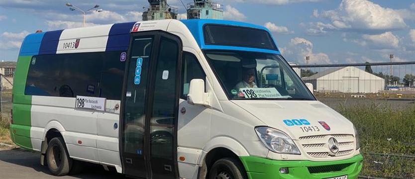 Autobusem na Łasztownię
