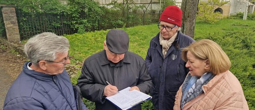 Dalszy ciąg afery wokół sprzedaży ogródków działkowych