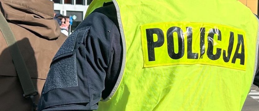 22-latek częstował narkotykami małoletnich