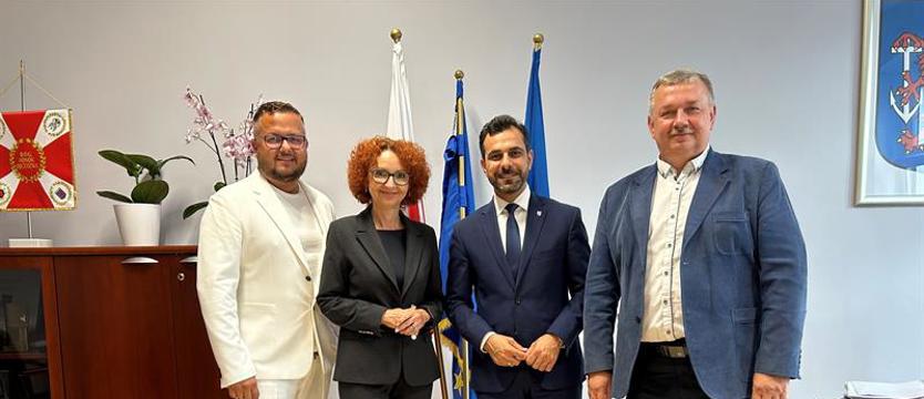 Prom Świnoujście – Nowe Warpno. Tylko dla turystów?