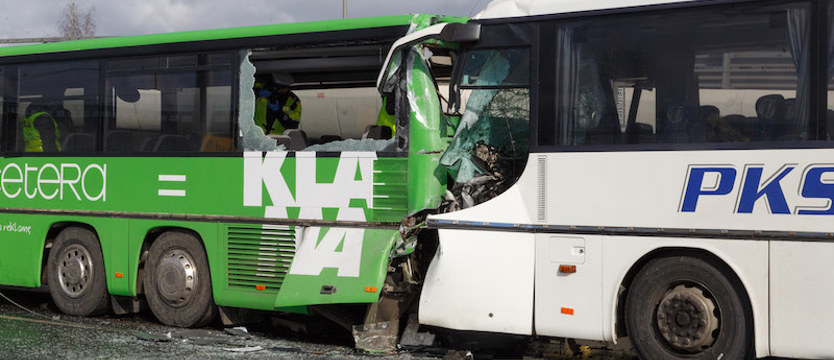 Poważny karambol na ul. Gdańskiej. Poszkodowanych 20 osób