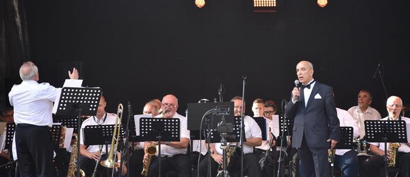 Narodowy Dzień Pamięci Powstania Warszawskiego. Spotkanie przy pomniku, msza i koncert