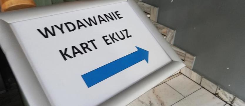 Pamiętaj przed urlopem. Po Europie podróżuj z EKUZ