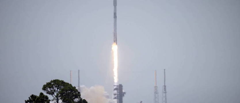 Rakieta Falcon 9 wyniosła na orbitę polskiego satelitę EagleEye