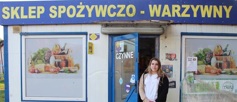 Gdzie się podziały sklepiki? Mieszkańcy jakoś muszą sobie radzić