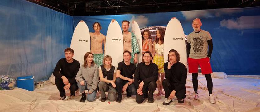 Premiera w Teatrze Współczesnym. Beztroska i surferski kamp
