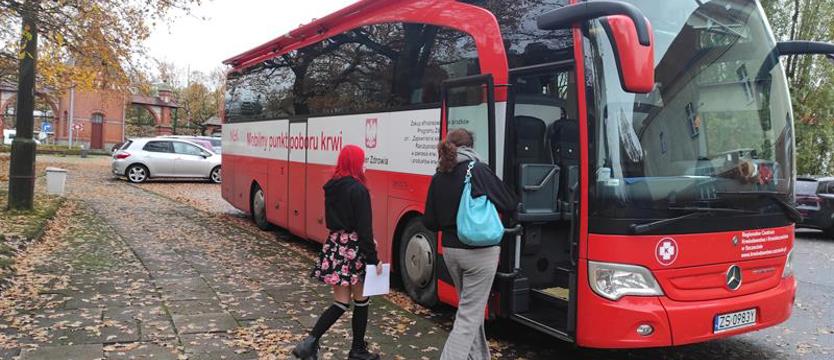 Po raz szósty oddali krew. Akcja w szczecińskim porcie