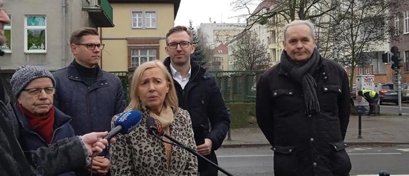 Wakacyjna przerwa w przedszkolach. Radni opowiadają się po stronie rodziców
