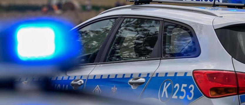 Niezidentyfikowany obiekt spadł na pole kukurydzy i eksplodował w pow. łukowskim