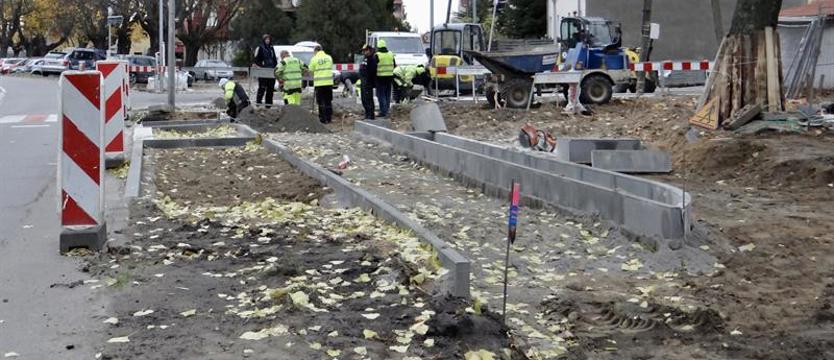 Pobocza na ul. Łubinowej w przebudowie