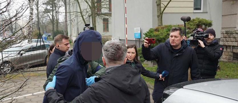 Linia obrony: „niepoczytalność”. Sprawca ze Zbroją