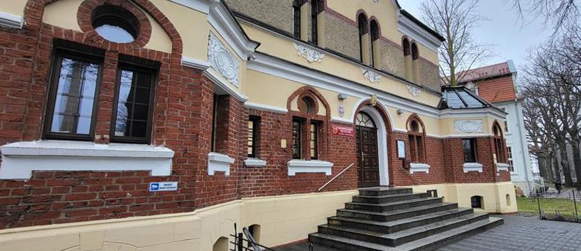 Koszarowiec nie dla szkoły. Ministerstwo Obrony Narodowej ma inne plany