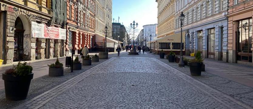 Co się wydarzyło na deptaku Bogusława? Policja i pogotowie o weekendowej interwencji