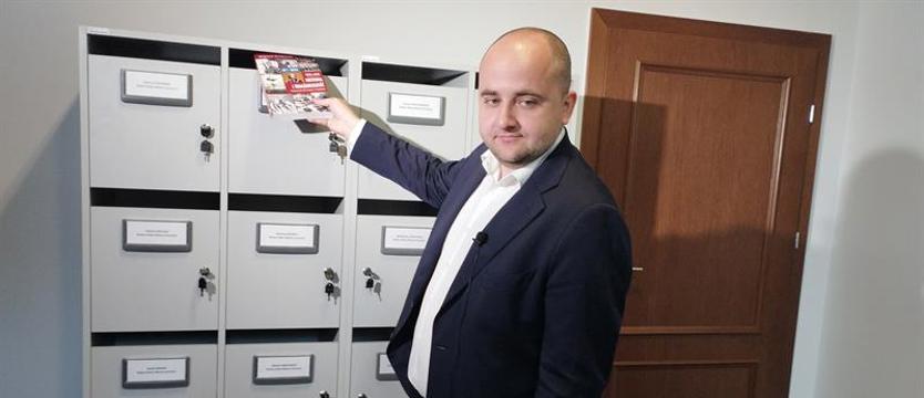 Książka do HiT w każdej szkole? O to wnioskuje radny Matecki