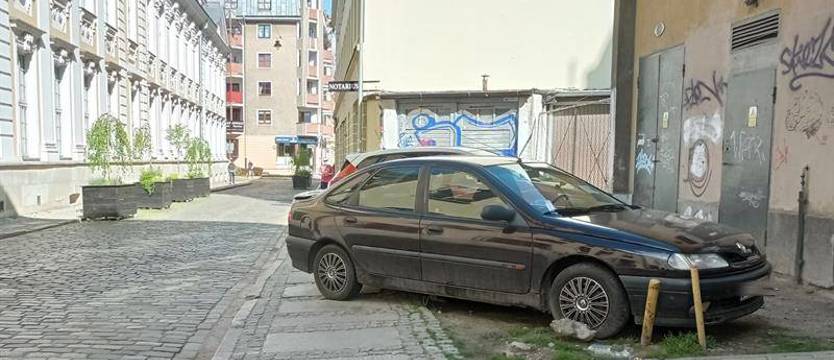 Dziki parking – kończąca się historia? Pomysł dobry dla wszystkich