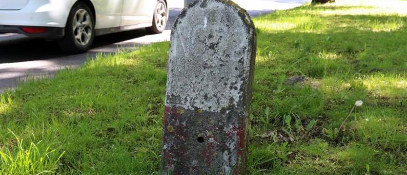 Można było „na fleku”, byle nie za szybko. Przepisy drogowe mają 100 lat