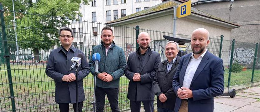 Pomysł radnych PiS. Rotacja uzdrowi strefę?