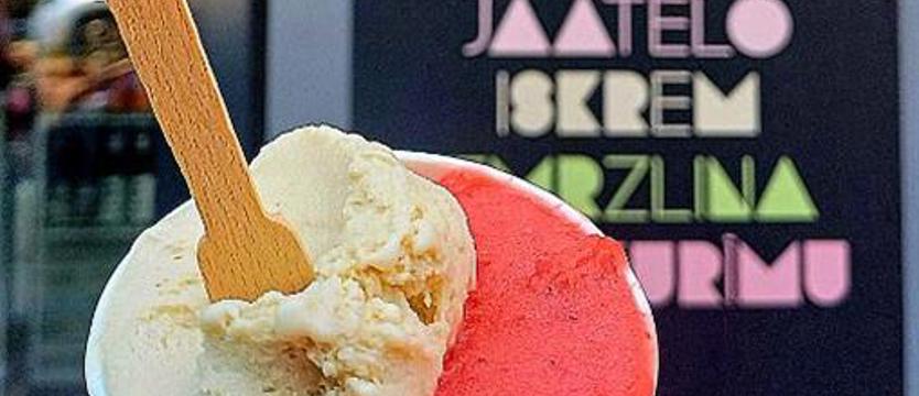 Matcha, lawenda, słonecznik. Lodowe trendy lata 2024