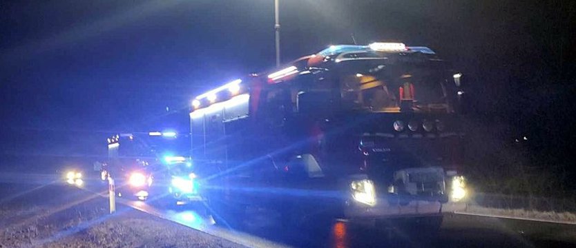 Wypadek na DW 142 na wysokości Łęczycy. Ciężko ranny żołnierz