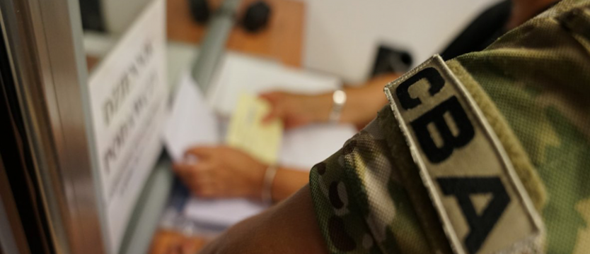 Dyrektor i pracownicy zarządu dróg w Koszalinie usłyszeli zarzuty korupcyjne