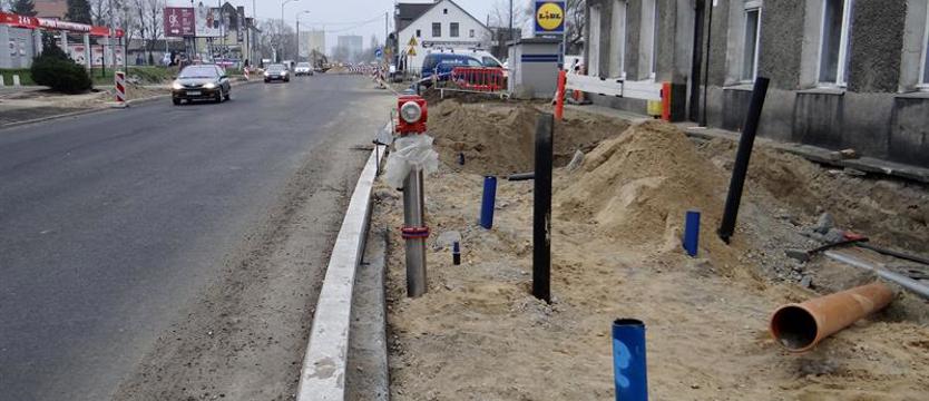 Węzeł w Podjuchach z rocznym poślizgiem