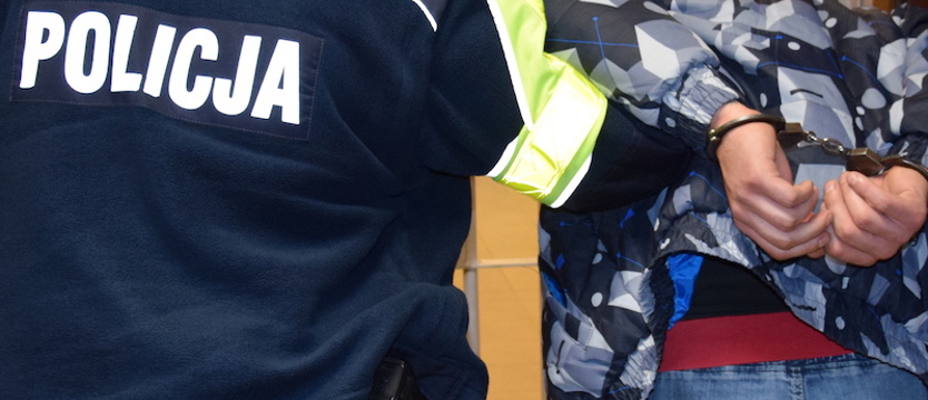 Zatrzymani kolejni poszukiwani w powiecie polickim