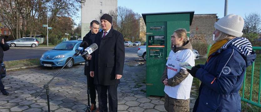 Szafka jadłodzielni stanęła na Pomorzanach