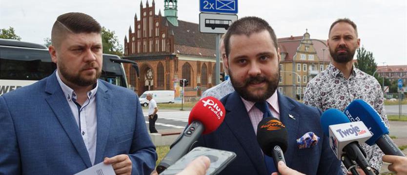 Jak przyciągnąć turystów. Nowa Nadzieja: "Jest problem z parkowaniem autokarów"