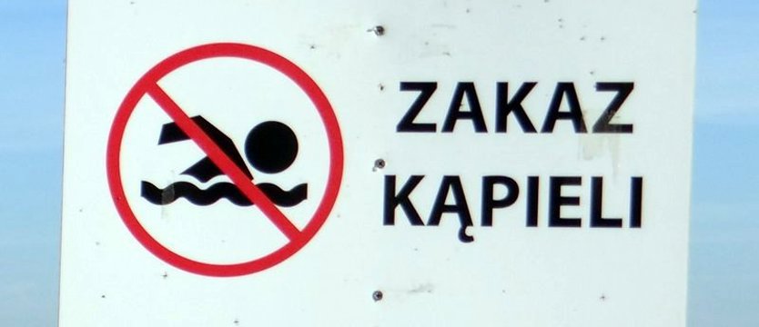 Dwa nadmorskie kąpieliska z zakazem wchodzenia do wody