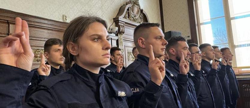 Nowi policjanci złożyli ślubowanie