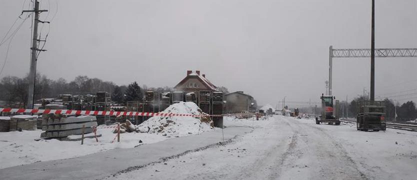 Mieszkają na placu budowy