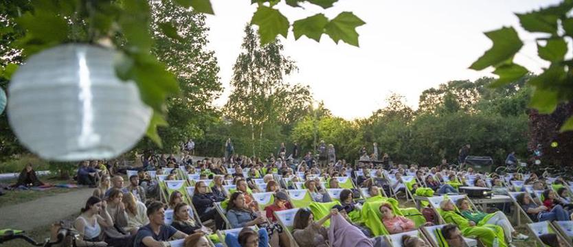 Kino nad Stawem Brodowskim