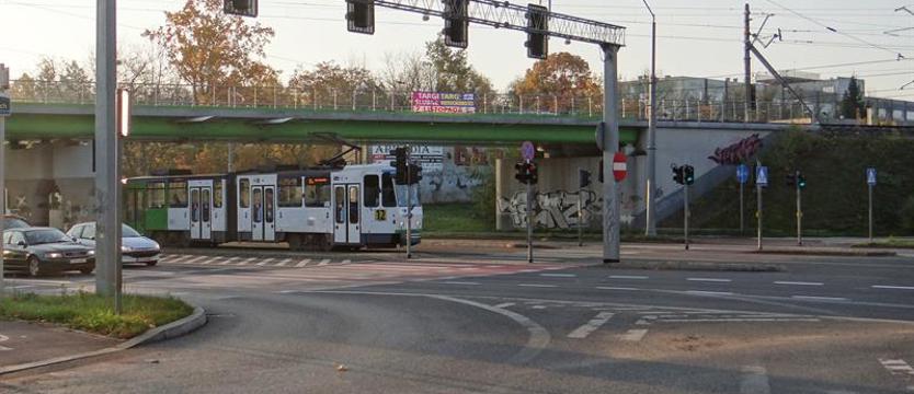 Szczecińska Kolej Metropolitalna. Przystanki dwa, wykonawca jeden