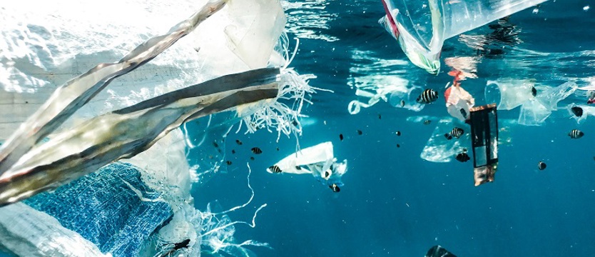 Czy zagraża nam mikroplastik? Raport SodaStream