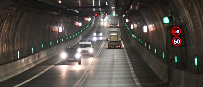 Na całą noc zamykają tunel w Świnoujściu