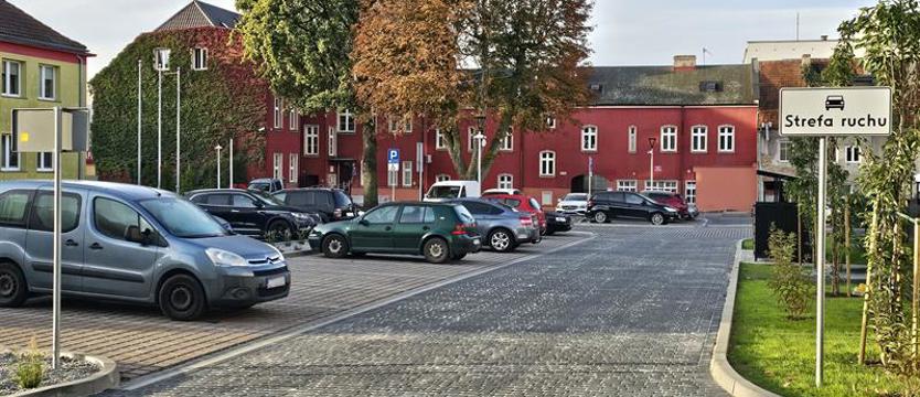 W Barlinku przybyło miejsc parkingowych