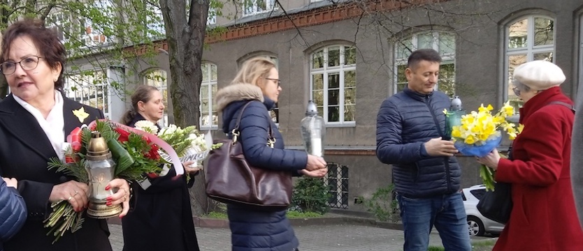 W Szczecinie upamiętnili 80. rocznicę wybuchu powstania w getcie warszawskim