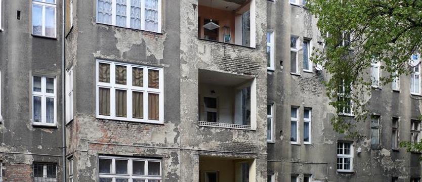 Oficyny przy ul. Bolesława Śmiałego jeszcze poczekają?