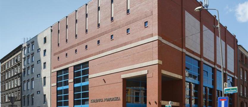 W Książnicy Pomorskiej pisarze promują „Pryzmat Literacki”